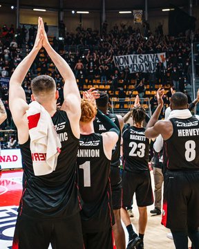 Europos taurės finale – favoritų ir išsišokėlių dvikova: kas pateks į Eurolygą