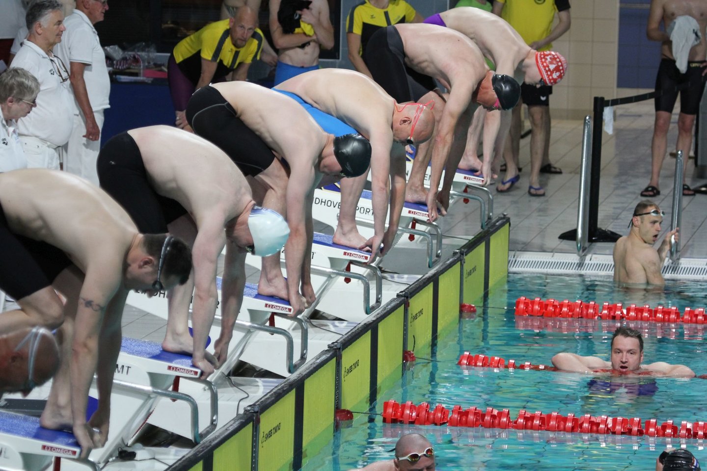  Plaukimo veteranų varžybos Eindhovene.<br> A.A.Juodeškos nuotr.