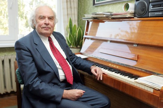 Aptarė muzikinį projektą „Nebaigta daina“: klausytojus nukels į sentimentų ir nostalgijos kupiną praeitį