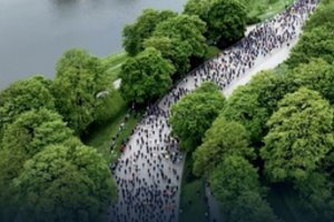 „Wings for Life“ bėgime – 4,7 mln eurų nugaros smegenų pažeidimų tyrimams