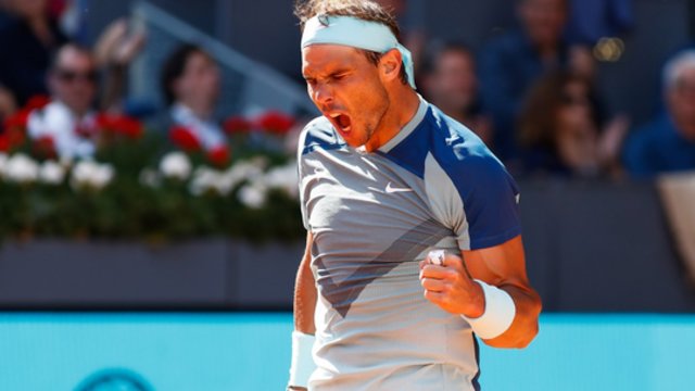 R. Nadalis baigė savo pasirodymą teniso turnyre Romoje: įvardijo, kas sportininkui galėjo pakišti koją