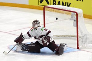 Sunki pradžia: pasaulio ledo ritulio čempionate Latvija neprilygo amerikiečiams