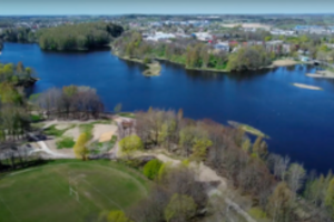 Plungė – tvaraus gyvenimo parkas: paspirtukais važinėja net viešosios tvarkos pareigūnai