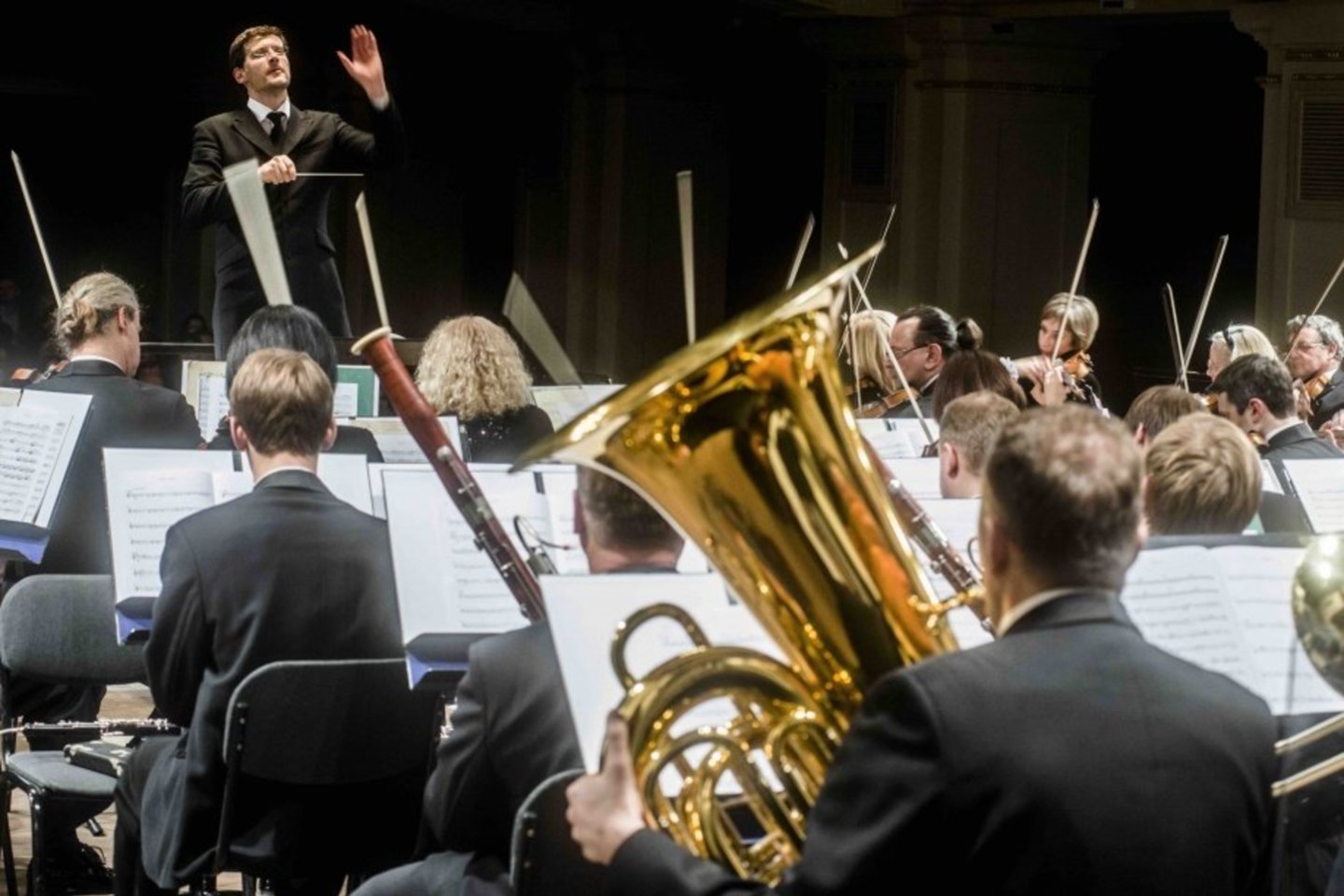 Per LNSO baigiamąjį sezono koncertą skambėjo romantizmo epochos kūriniai.<br>D.Matvejevo nuotr.