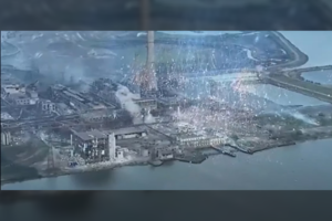 Paskelbė vaizdo įrašą, kuriame matoma, kaip rusai ant „Azovstal“ gamyklos numeta uždraustas bombas