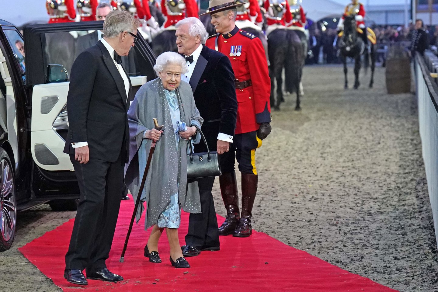  Karalienė Elizabeth II dalyvavo savo viešpatavimo platininio jubiliejaus šventėje.  <br> Scanpix nuotr.