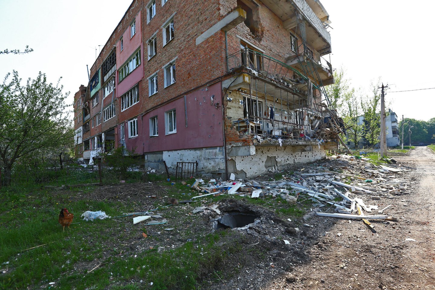  Karas Ukrainoje. Išvaduotas Kutuzivkos kaimas.<br> G.Šiupario nuotr.