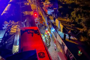 Ispanijoje susidūrus keleiviniam ir prekiniam traukiniams žuvo vienas žmogus, 85 sužeisti