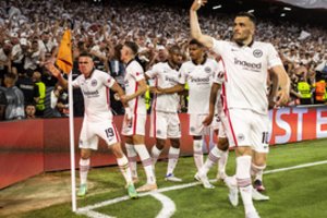 Po baudinių serijos Frankfurto „Eintracht“ triumfavo UEFA Europos lygoje