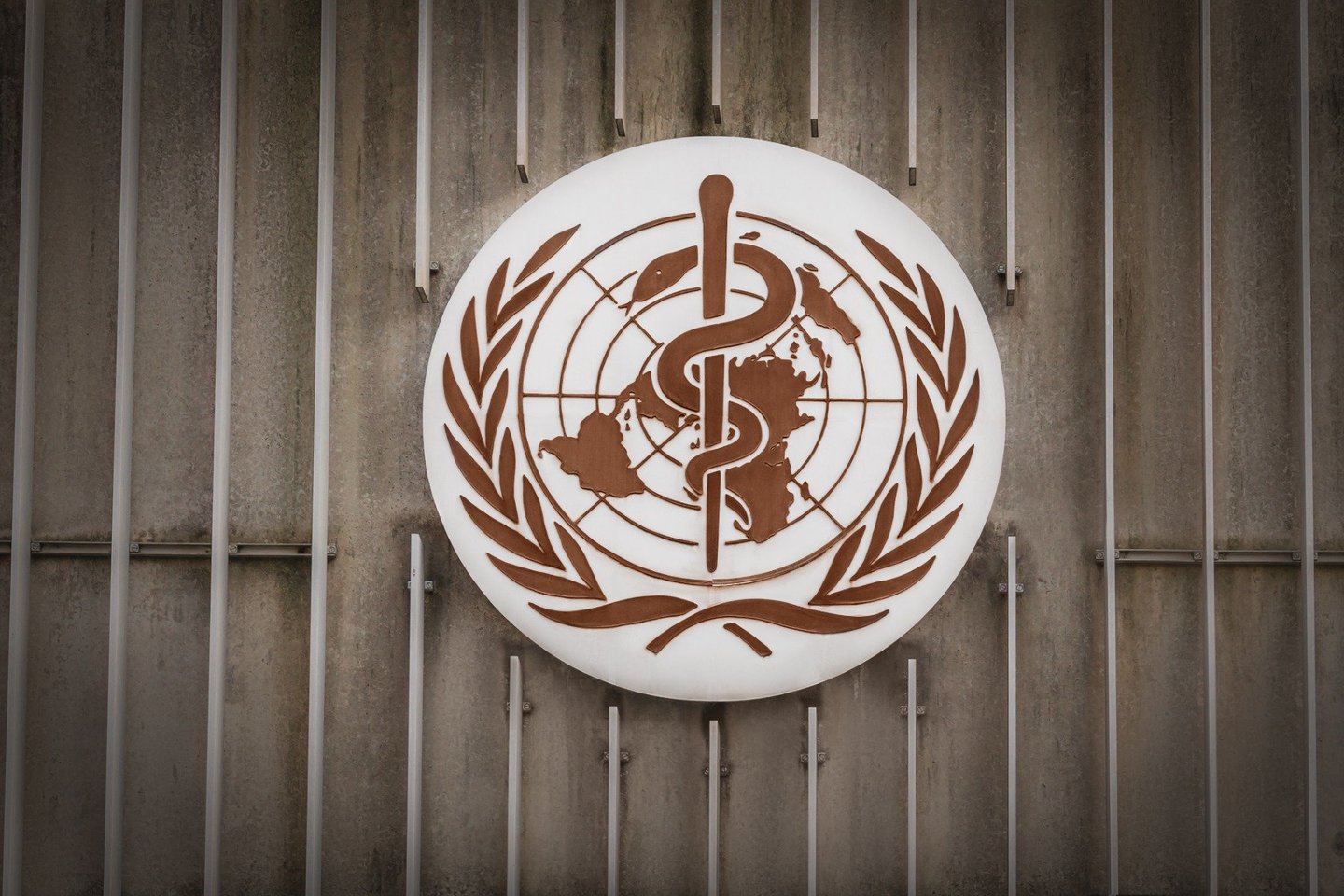 Pasaulio sveikatos organizacijos (PSO / OMS) logotipas PSO būstinėje Ženevoje.<br>123rf.com nuotr.
