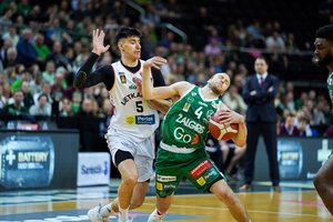 „Žalgiris“ – ant istorinės bedugnės krašto: „Lietkabelis“ išsivežė pergalę iš Kauno