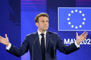 E. Macronas: Rusijos Ukrainoje sukeltas karas kelia grėsmę visam regionui