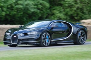 Vokietijos greitkelyje lėkė 400 km/val. greičiu ir viską filmavo: prokuratūros išvada Lietuvoje sukeltų šoką