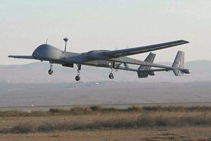 „Bayraktar“ – dabar išgarsėjęs dronas, bet ne vienintelis rinkoje. Ką naudoja kitos šalys?