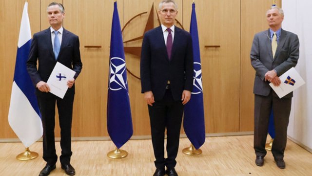 Švedijos ir Suomijos delegacijos atvyko į Turkiją: aptars prašymus tapti NATO narėmis