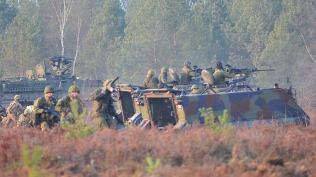 Lietuva dar kartą perduos Ukrainai karinės technikos: vertė siekia apie 15,5 mln. eurų