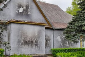 Pastatą, kuriame buvo žiauriai kankinami žmonės, ignaliniečiai apgaubė praeities uždanga