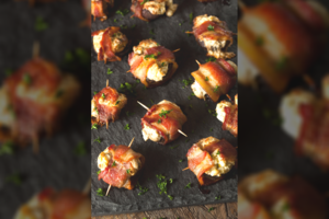 Kepti įdaryti pievagrybiai su šonine: lengvai paruošiama užkandėlė ilgai ant stalo neužsigulės