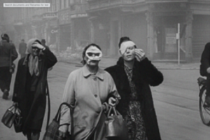 S. Loznicos filmas Kanuose klausia, kodėl karinėms vadovybėms atrodo moralu taikytis į civilius 