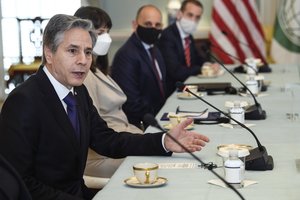 A. Blinkenas paragins Kiniją laikytis tarptautinių taisyklių