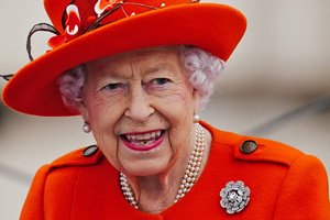 Kas laukia Jungtinės Karalystės monarchijos po Elizabeth II – saulėlydis ar nauja aušra?