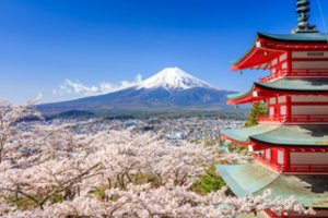 Japonija atsiveria turistams