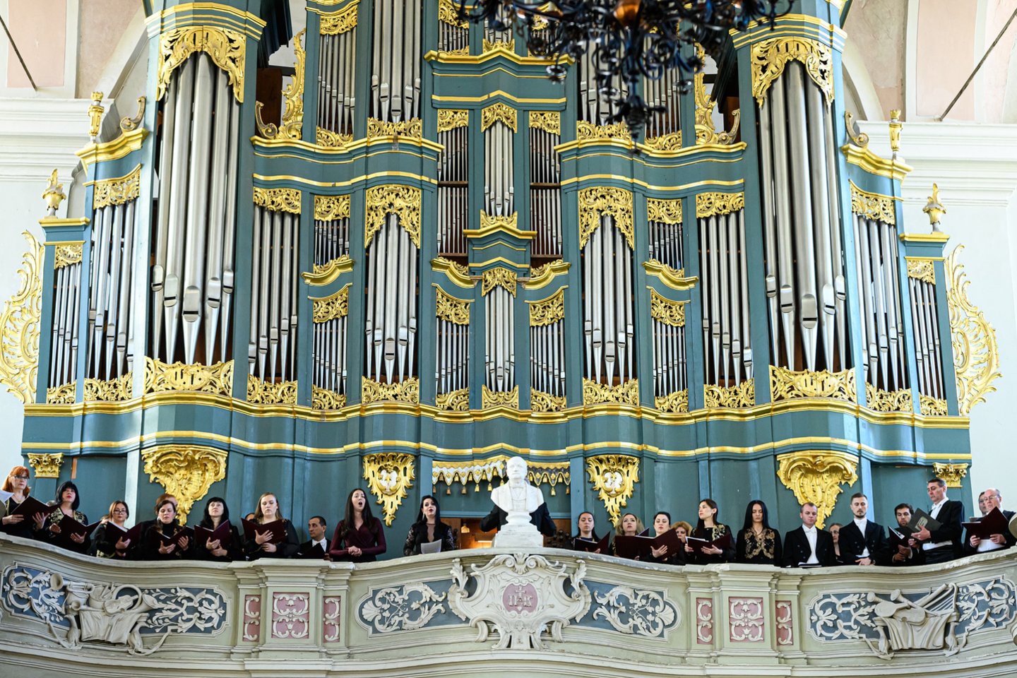 Charkivo nacionalinio akademinio operos ir baleto teatro artistai koncertuos sostinės Šv.Jonų bažnyčioje.<br> M.Aleksos nuotr.
