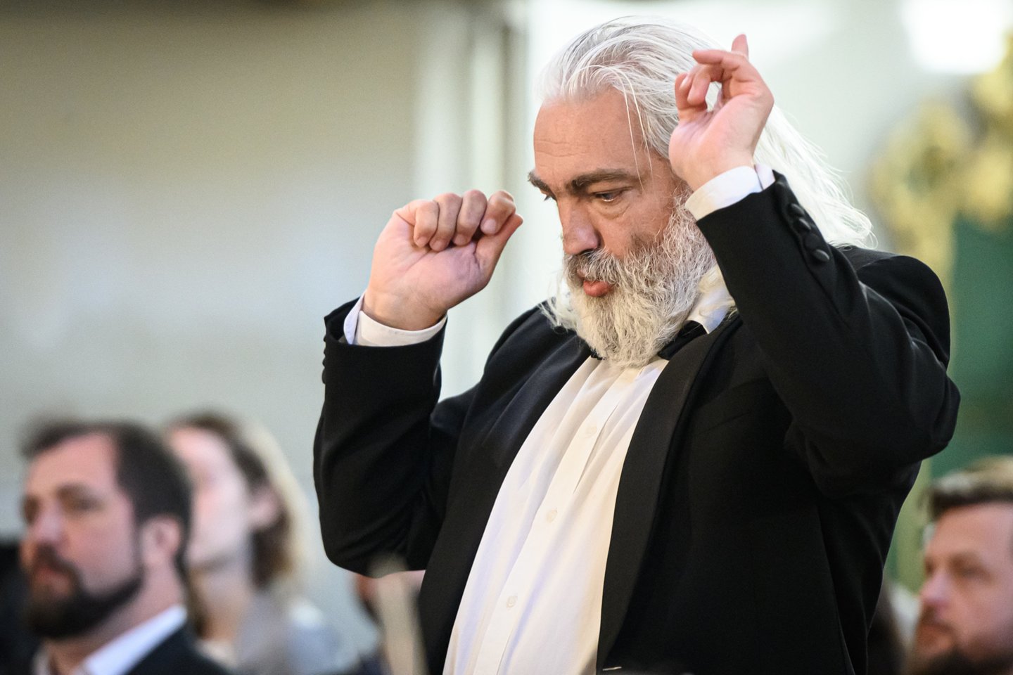 Charkivo teatro vyriausiasis dirigentas D.Morozovas.<br> M.Aleksos nuotr.
