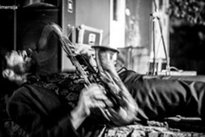 „Improdimensijoje“ koncertuos Ukrainą ginklu ginantis kontrabosininkas Markas Tokaras 