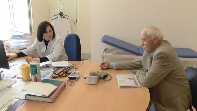 Iš Ukrainos į Pasvalį atvykusi gydytoja ištiesė pagalbos ranką: sunkumų sukelia lietuvių kalba