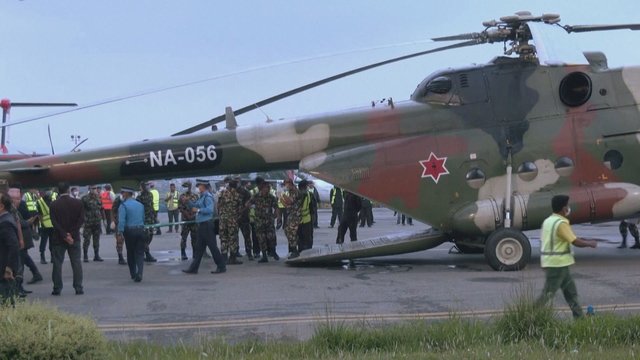 Nepalas paskelbė: lėktuvo katastrofos vietoje rasti visų 22 juo skridusių žmonių palaikai