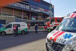 Policija pradėjo ikiteisminį tyrimą dėl melagingo pranešimo apie „Oze“ padėtą sprogmenį: įspėjimų sulaukė ir kiti prekybos centrai