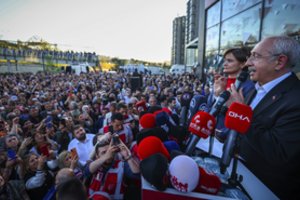 EŽTT smerkia Turkiją dėl „Amnesty International“ aktyvisto „neteisėto“ arešto