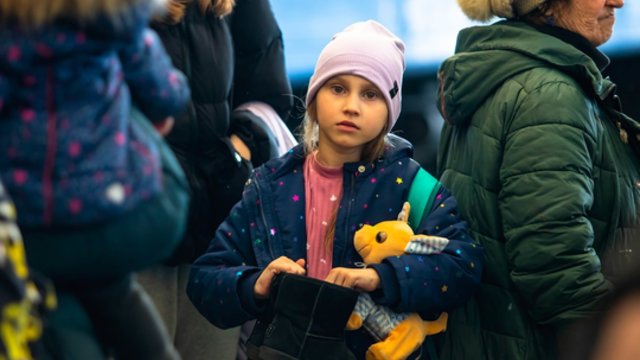 Nuo karo pabėgusių ukrainiečių vaikų drama: ekspertė tiki – gali būti paveikta visa karta
