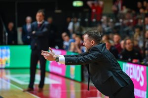 A. Butkevičius įvertino aktorinius G. Žibėno sugebėjimus: „Ryto“ kapitonas netvardė šypsenos