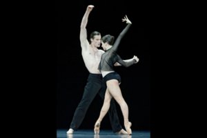 Ne šventieji šokį lipdo: Olesia Šaitanova ir Jonas Laucius apie baletą „Infra“