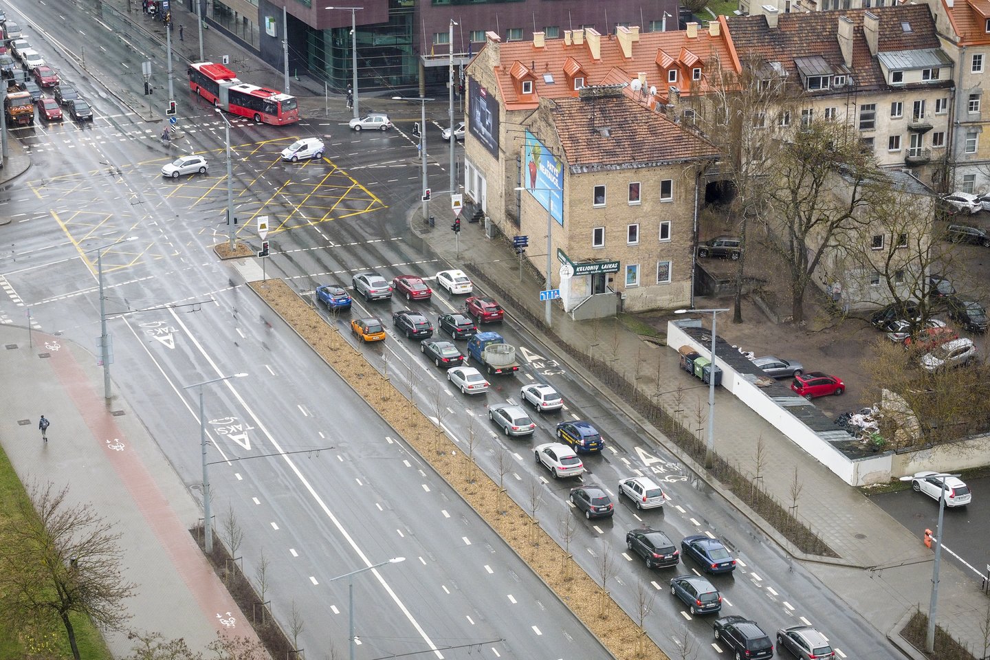 „Inreal“ duomenimis, gegužės mėnesį Vilniaus miesto pirminėje rinkoje susitarta dėl 209 būstų pardavimo (230 naujų susitarimų, 21 nutrauktas susitarimas).<br>V.Ščiavinsko nuotr.