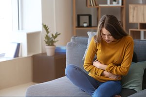 Skausmas menstruacijų metu gali virsti tikru iššūkiu: kaip su tuo kovoti?