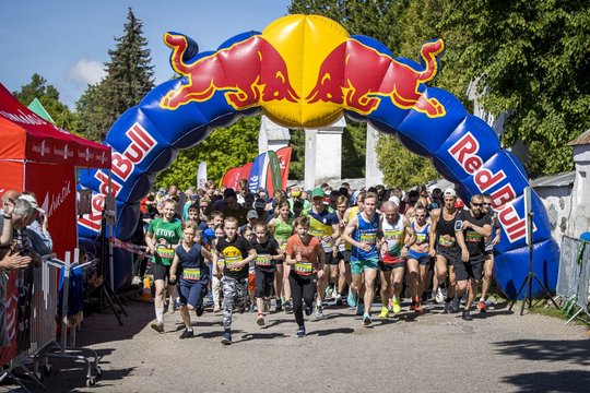 Šėtos miestelio 660-asis gimtadienis pažymėtas tradiciniu bėgimu