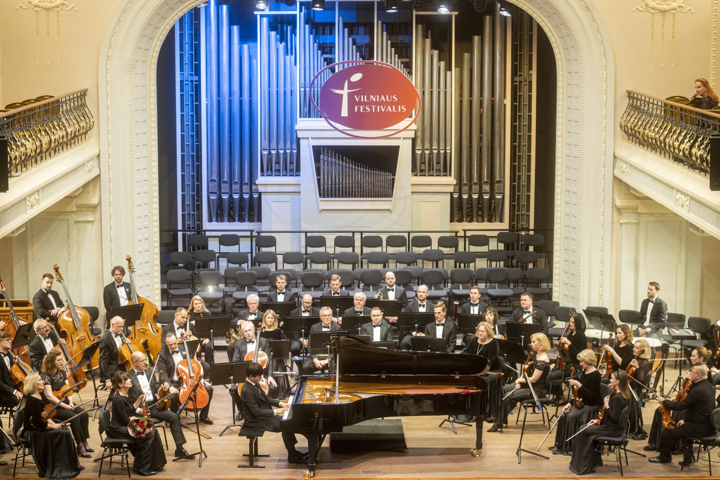 Birželio 4 d. Lietuvos nacionalinės filharmonijos Didžiojoje salėje įvyko Vilniaus festivalio pradžios koncertas „Muzikos viršūnių susitikimas Vilniuje“.<br>D.Matvejevo nuotr.