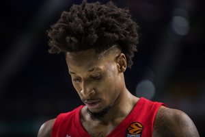 Oficialu: Willas Clyburnas vilkės „Anadolu Efes“ marškinėlius