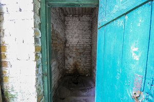 Ar galiu naudotis lauko tualetu? Taip, bet yra keli „bet“, kuomet gali tekti mokėti baudą