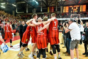 „Rytas“ po 12 metų ir vėl tapo LKL čempionu