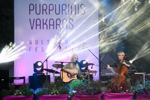 Purpurinis rugpjūtis Anykščiuose: hiphopas, rokas, bardai ir vidurnakčio poezija