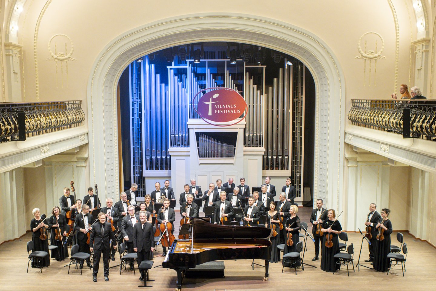 Birželio 7 d. Lietuvos nacionalinės filharmonijos Didžiojoje salėje įvyko koncertas „Dar apie Beethoveno genijų. Antti Siirala, Vassilis Christopoulos ir LKO“.<br>D.Matvejevo nuotr.