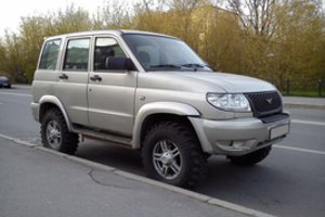 Rusai nebeturi kur dėtis – gaivins automobilius iš praeities