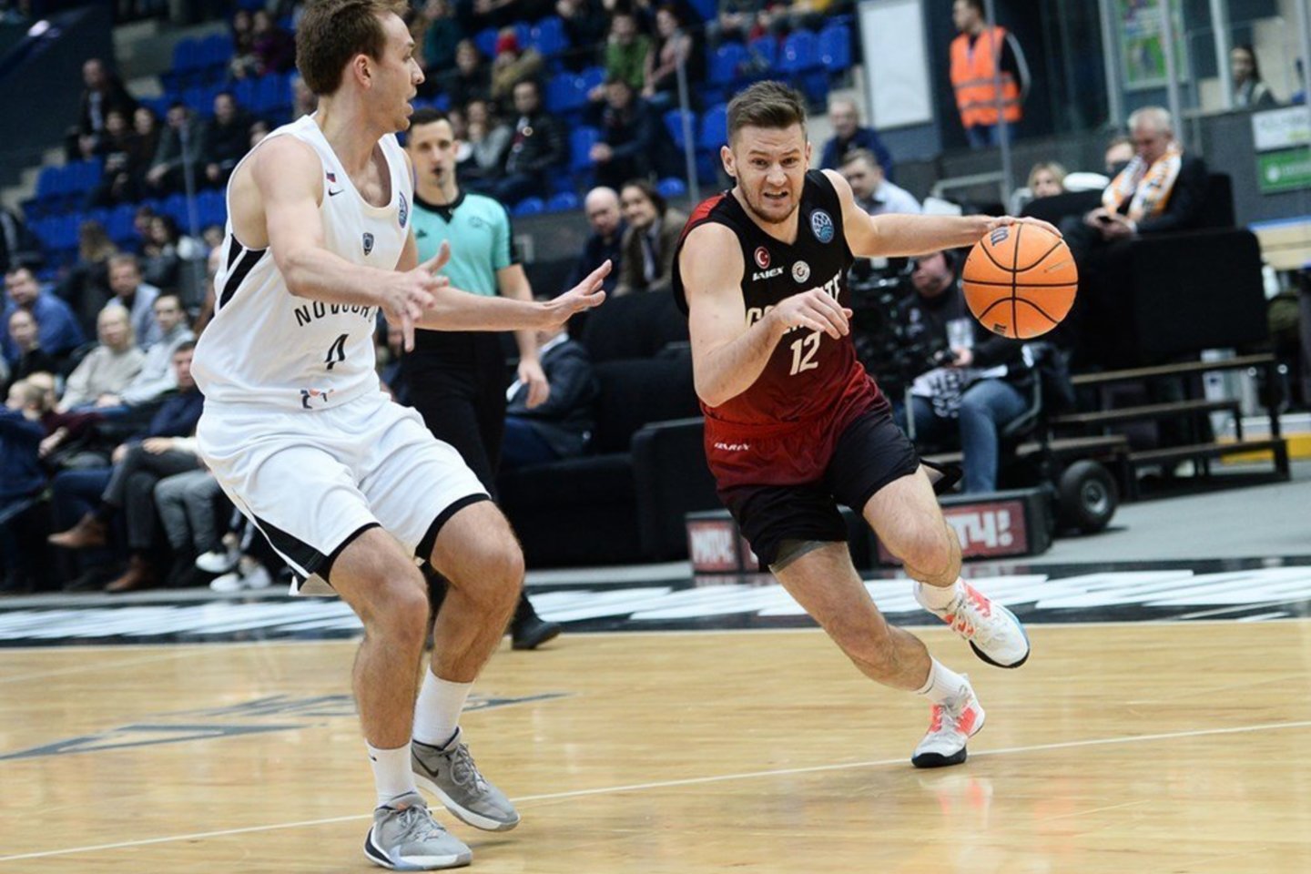 Š.Vasiliauskas (dešinėje).<br>FIBA.com nuotr.