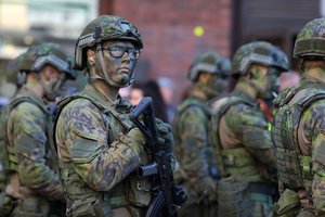 Baimindamasi migrantų, Suomija planuoja barjerą pasienyje su Rusija