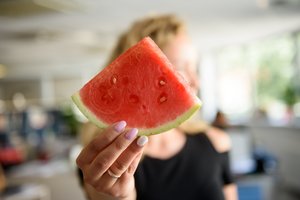 Gydytoja įspėjo, kam derėtų atsargiau vartoti arbūzus: tai svarbu dviem žmonių grupėms