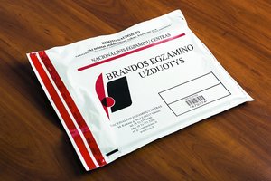 Abiturientų pirmadienį laukia dar vienas išbandymas – informacinių technologijų egzaminas